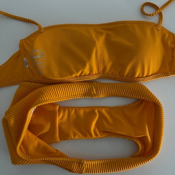 Mint Hollister bikini - Picture 2 of 5